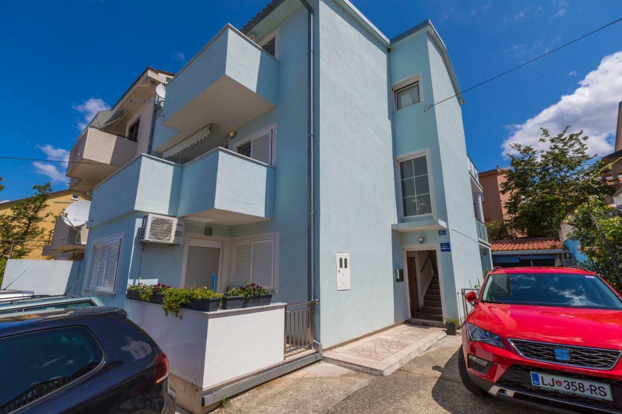 Apartments Frutis Jadranovo Kültér fotó